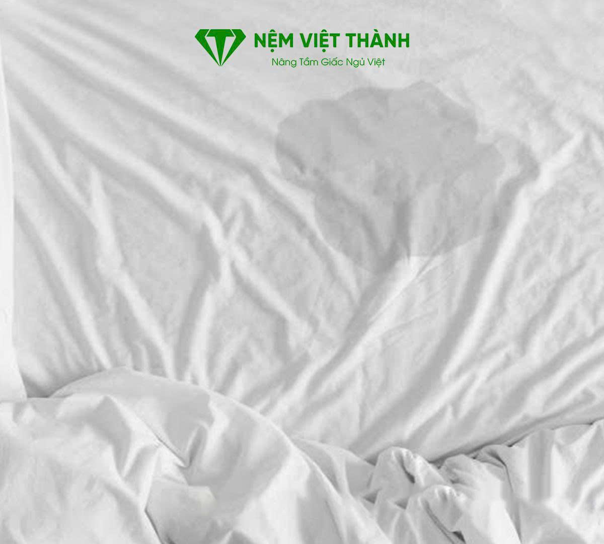 Mùi nước tiểu trên nệm ảnh hưởng như nào đến sức khỏe và giấc ngủ