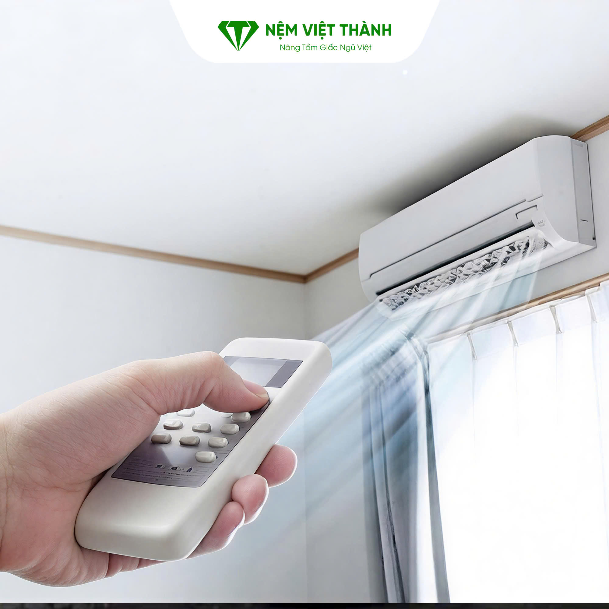 <em>Cách khử mùi hôi của chăn bông bằng điều hòa</em>