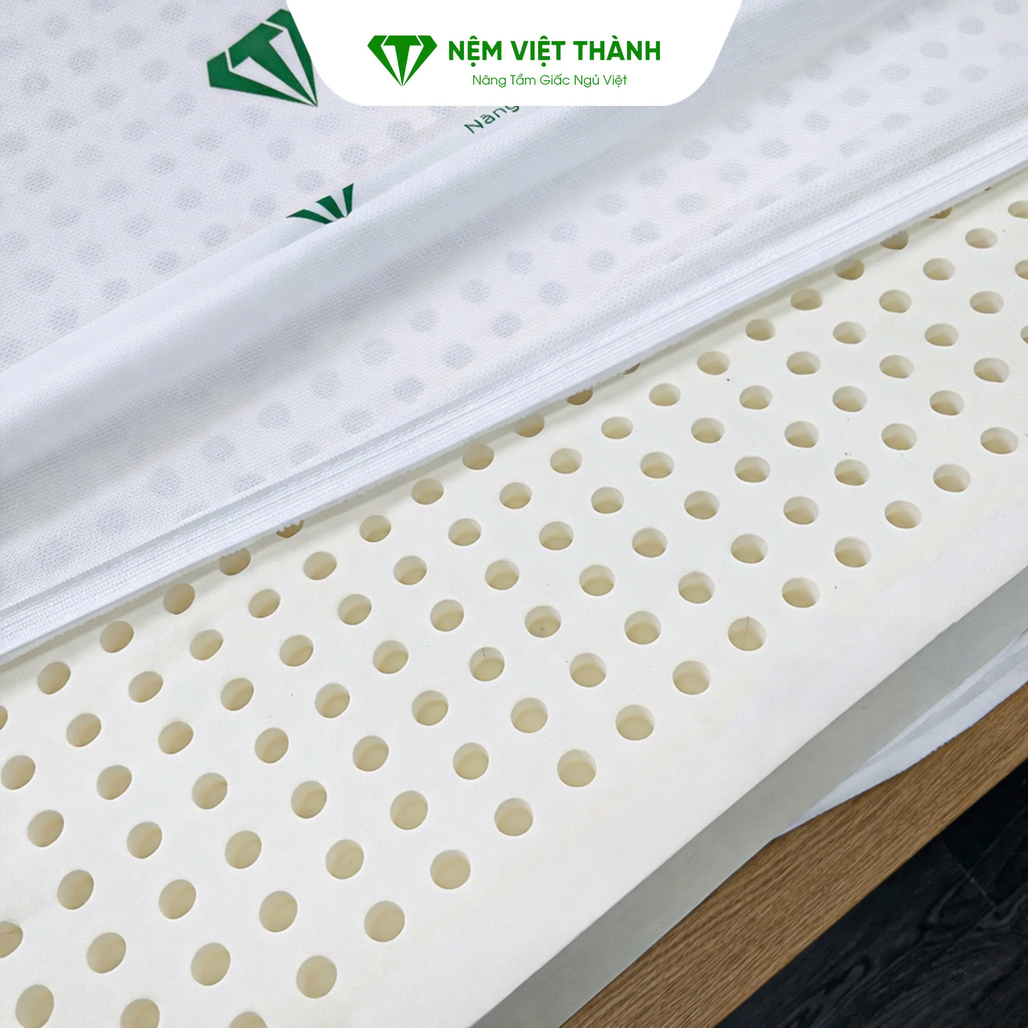 Nệm cao su thiên nhiên là gì?