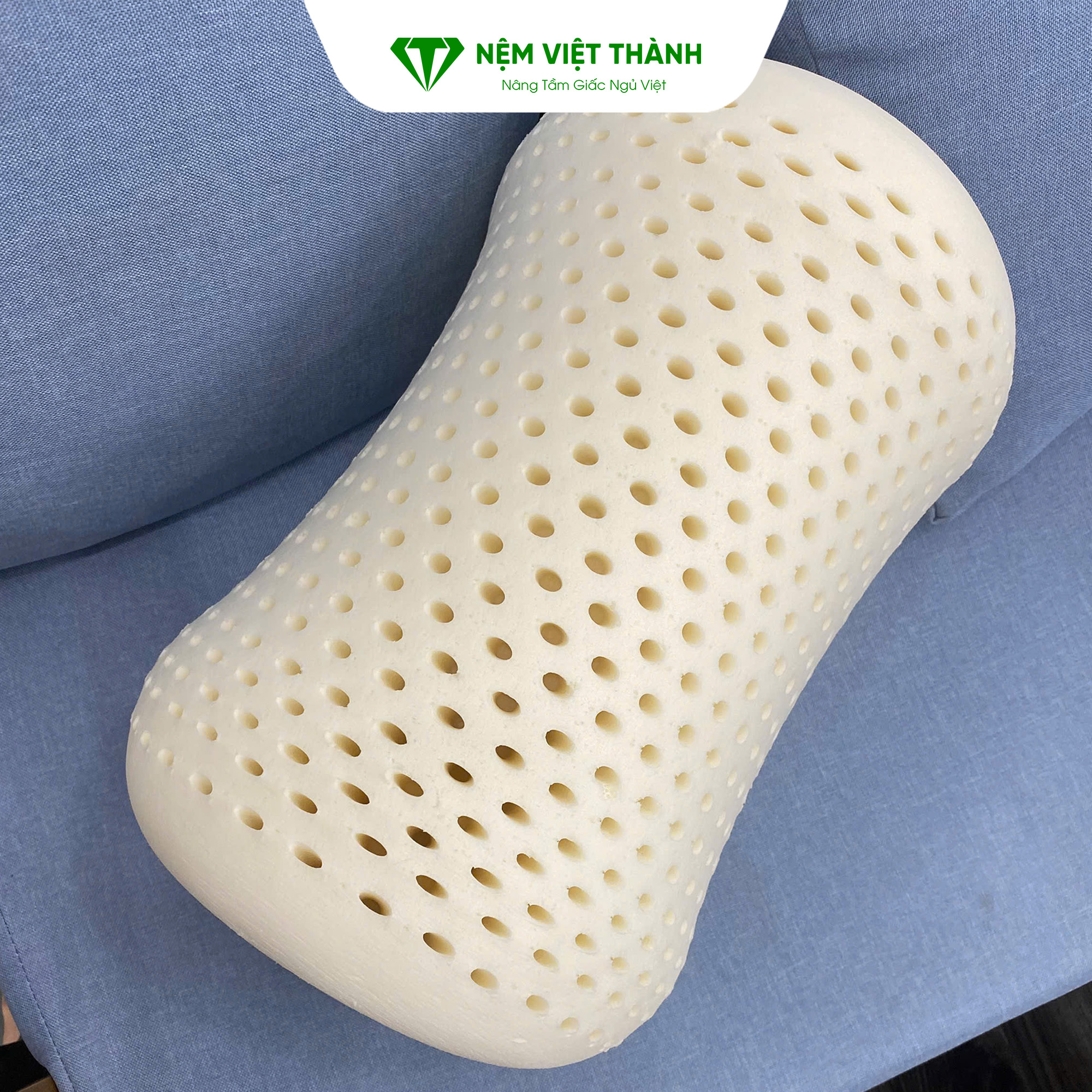 Vệ sinh gối cao su non đúng cách khi bị dính bẩn nhẹ Vệ sinh gối cao su non đúng cách khi bị dính bẩn nhẹ