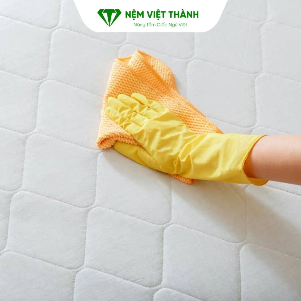 Những lưu ý quan trọng khi vệ sinh đệm bông ép tại nhà