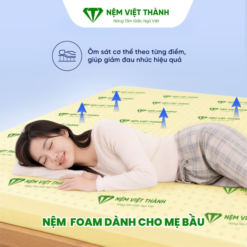 Nệm foam cho ôm sát cơ thể và tạo cảm giác ngủ thoải mái cho mẹ bầu