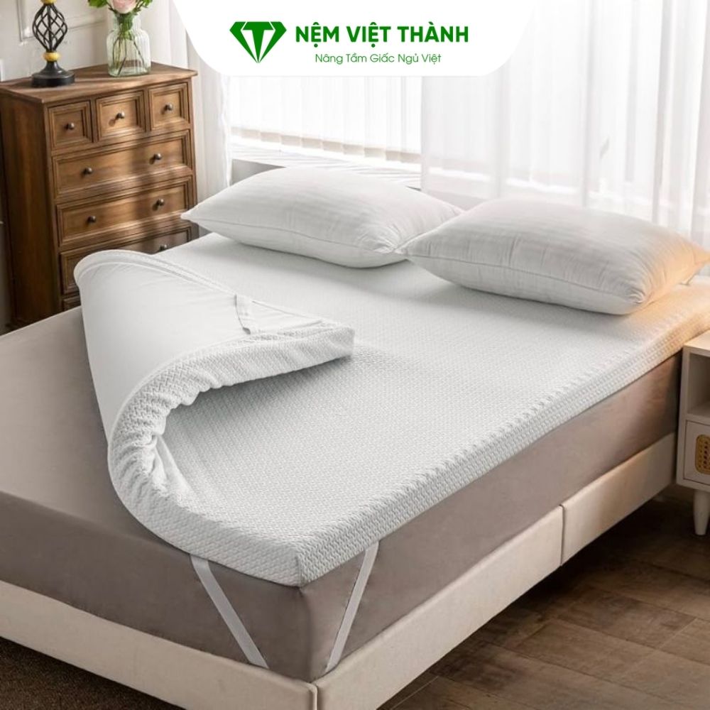 Cách làm mát nệm foam bằng cách sử dụng thêm tấm topper nệm 
