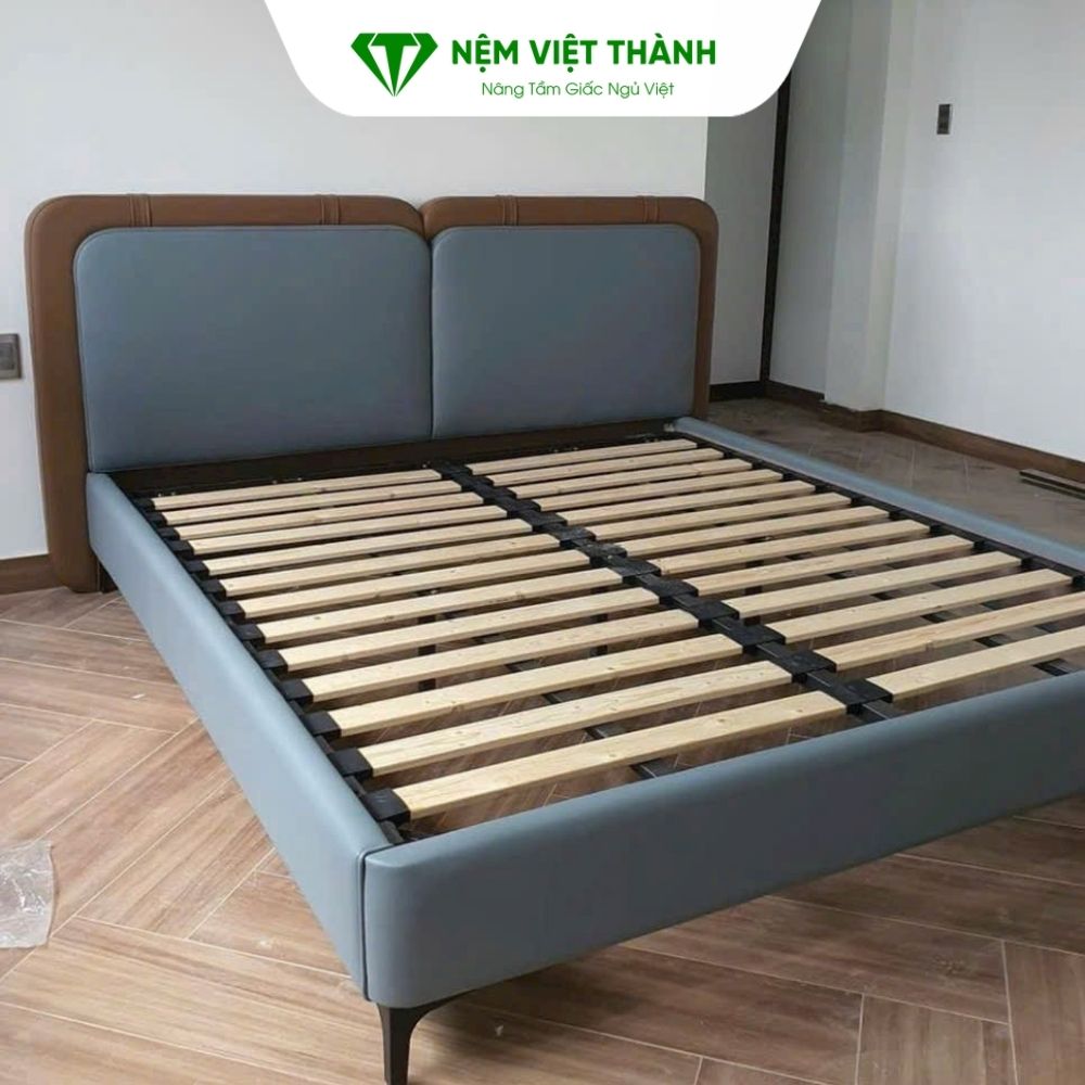 Người dùng nên ưu tiên sử dụng khung giường có các tấm nan cách nhau khoảng 50-63mm