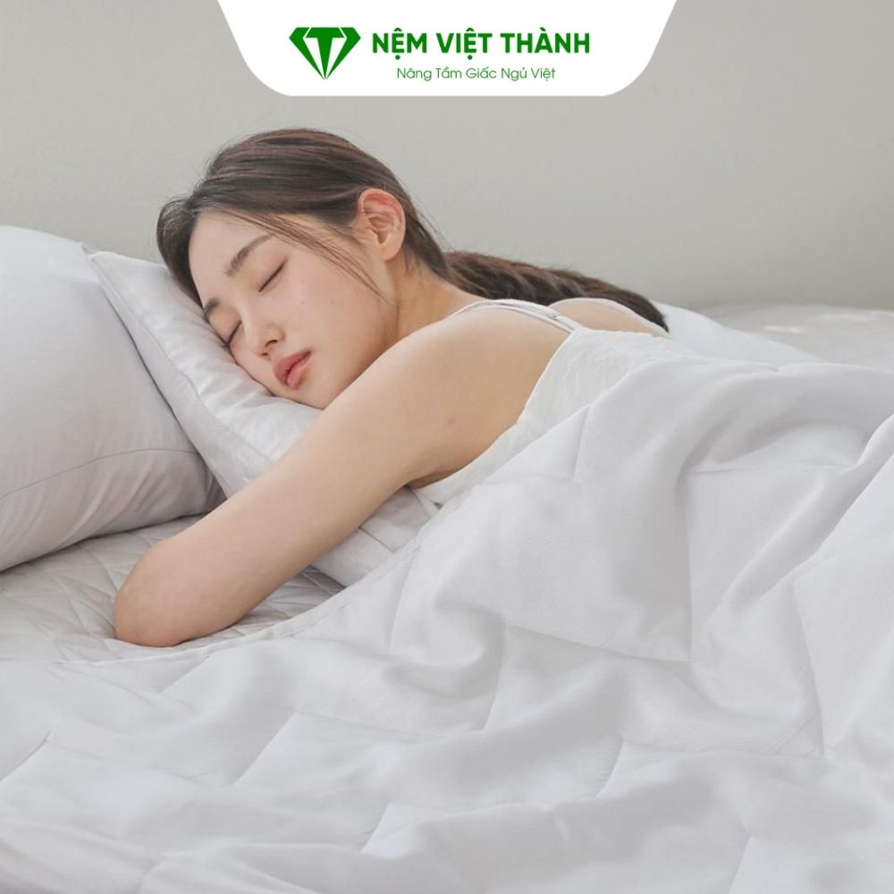 Tại sao nằm nệm foam bị nóng?