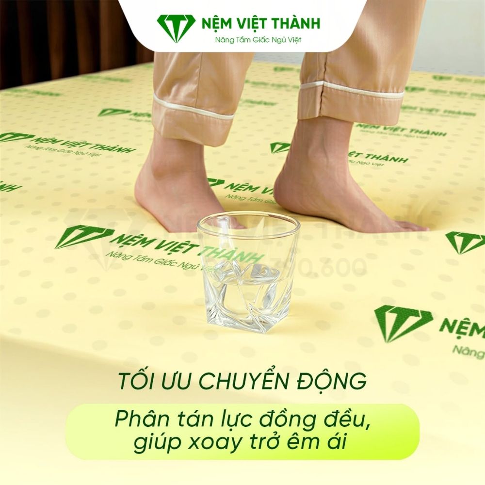 Tiêu chí khi chọn nệm cho vợ chồng trẻ là nệm có khả năng cách ly chuyển động tốt Tiêu chí khi chọn nệm cho vợ chồng trẻ là nệm có khả năng cách ly chuyển động tốt