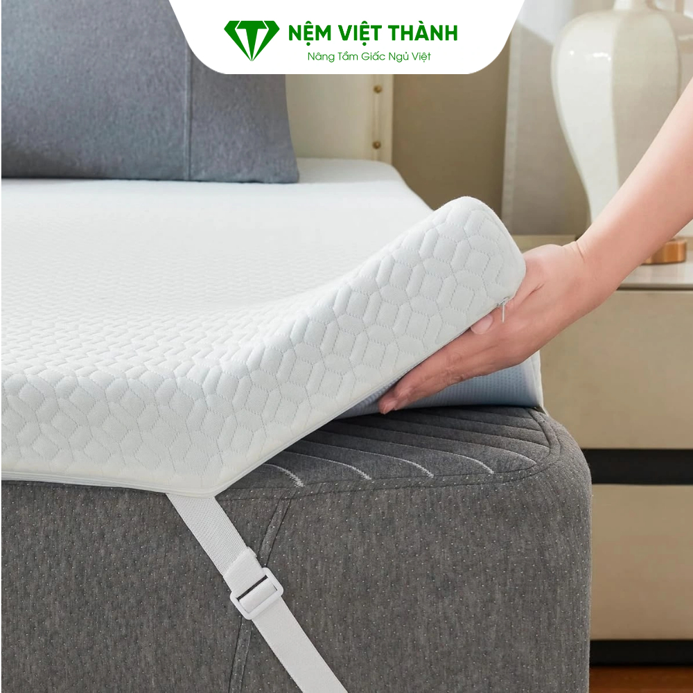 Sử dụng topper để tăng độ êm ái và đông thời bảo vệ nệm Sử dụng topper để tăng độ êm ái và đông thời bảo vệ nệm
