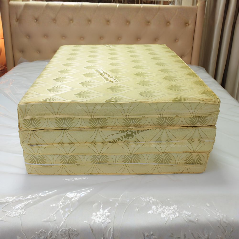 Nệm bông ép Queens Sweet Nệm bông ép Queens Sweet
