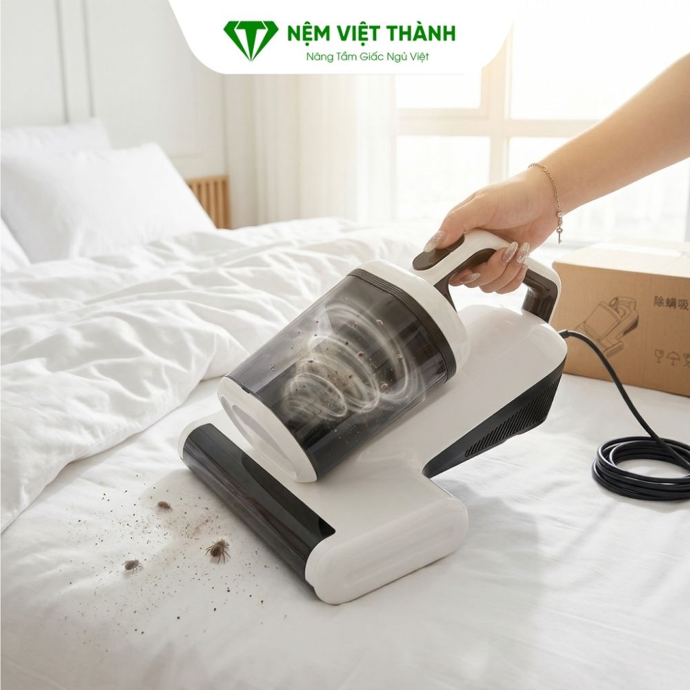 Hút bụi định kỳ bề mặt nệm để hạn chế vi khuẩn phát triển
