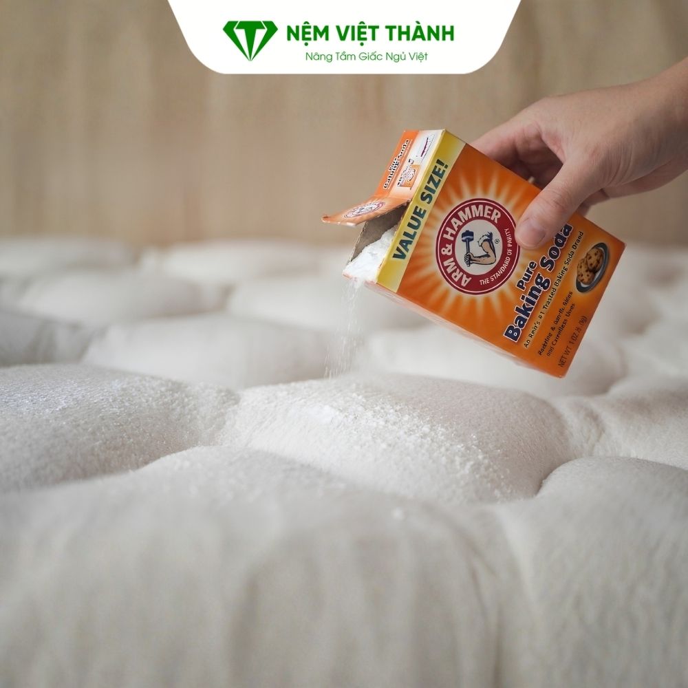Cách loại bỏ vi khuẩn trên nệm bằng baking soda
