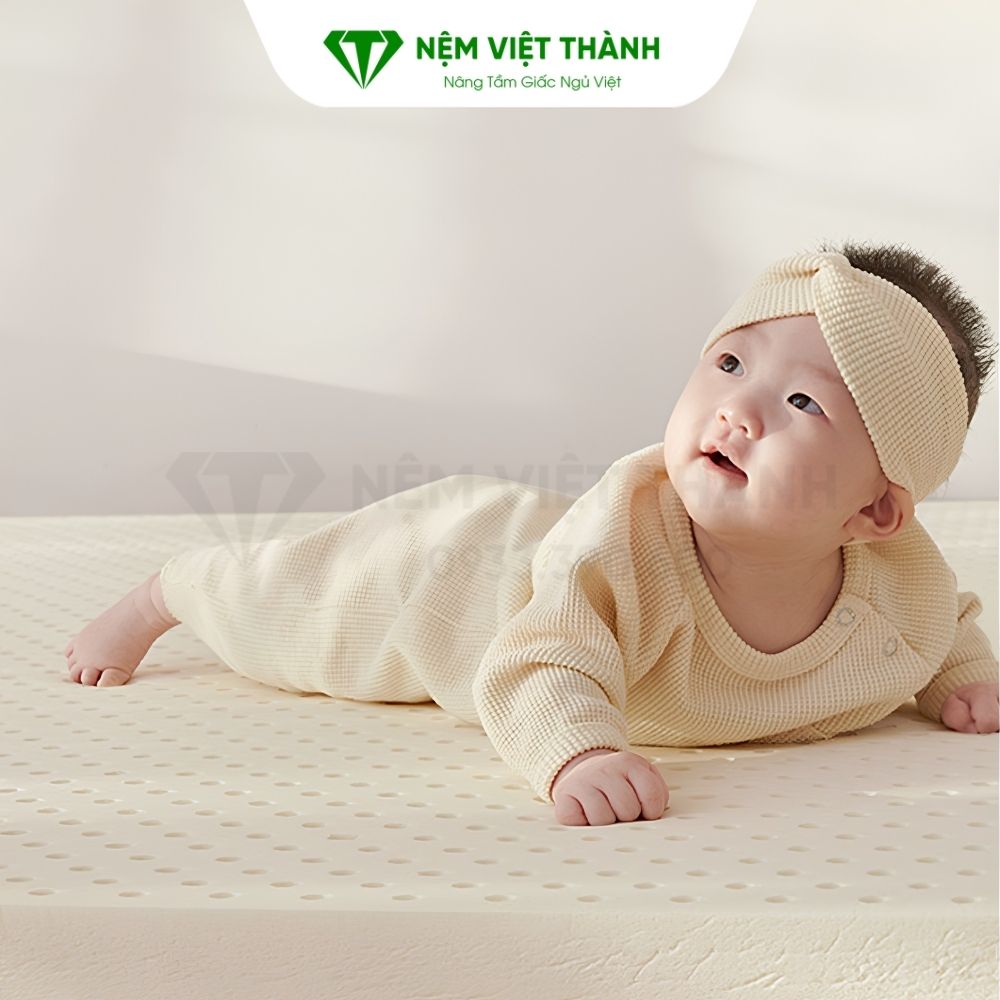 Nệm cao su thiên nhiên cho bé